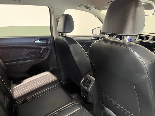 Used 2024 Volkswagen Tiguan SE FWD image 16
