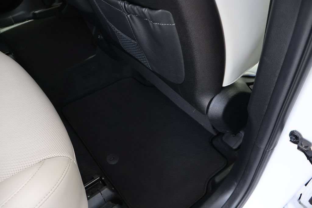 Used 2022 Kia Telluride S AWD/4WD image 59