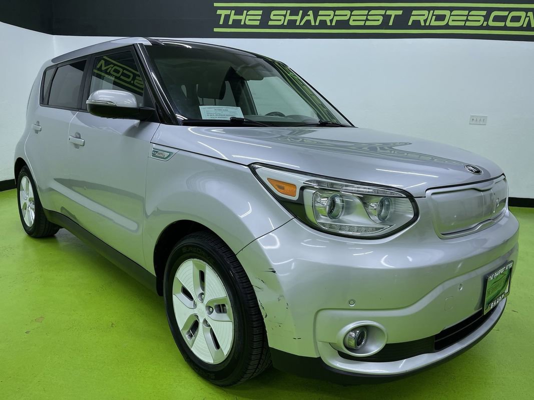 Used 2016 Kia Soul EV + w/ Sun & Fun Package image 2