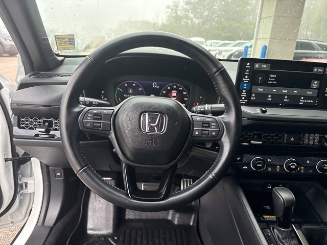 Used 2025 Honda Accord Sport image 16