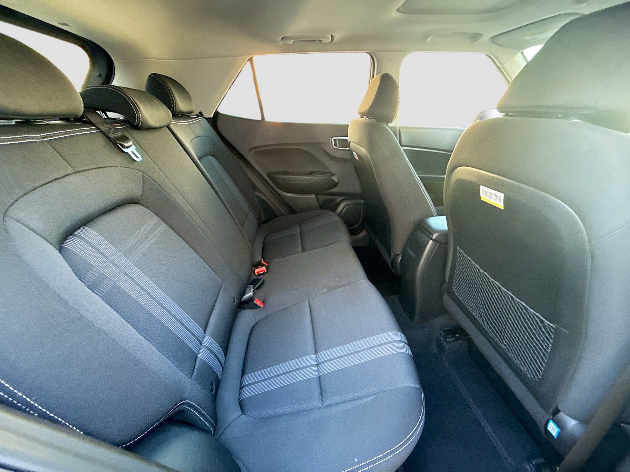 Used 2023 Hyundai Venue SEL image 26