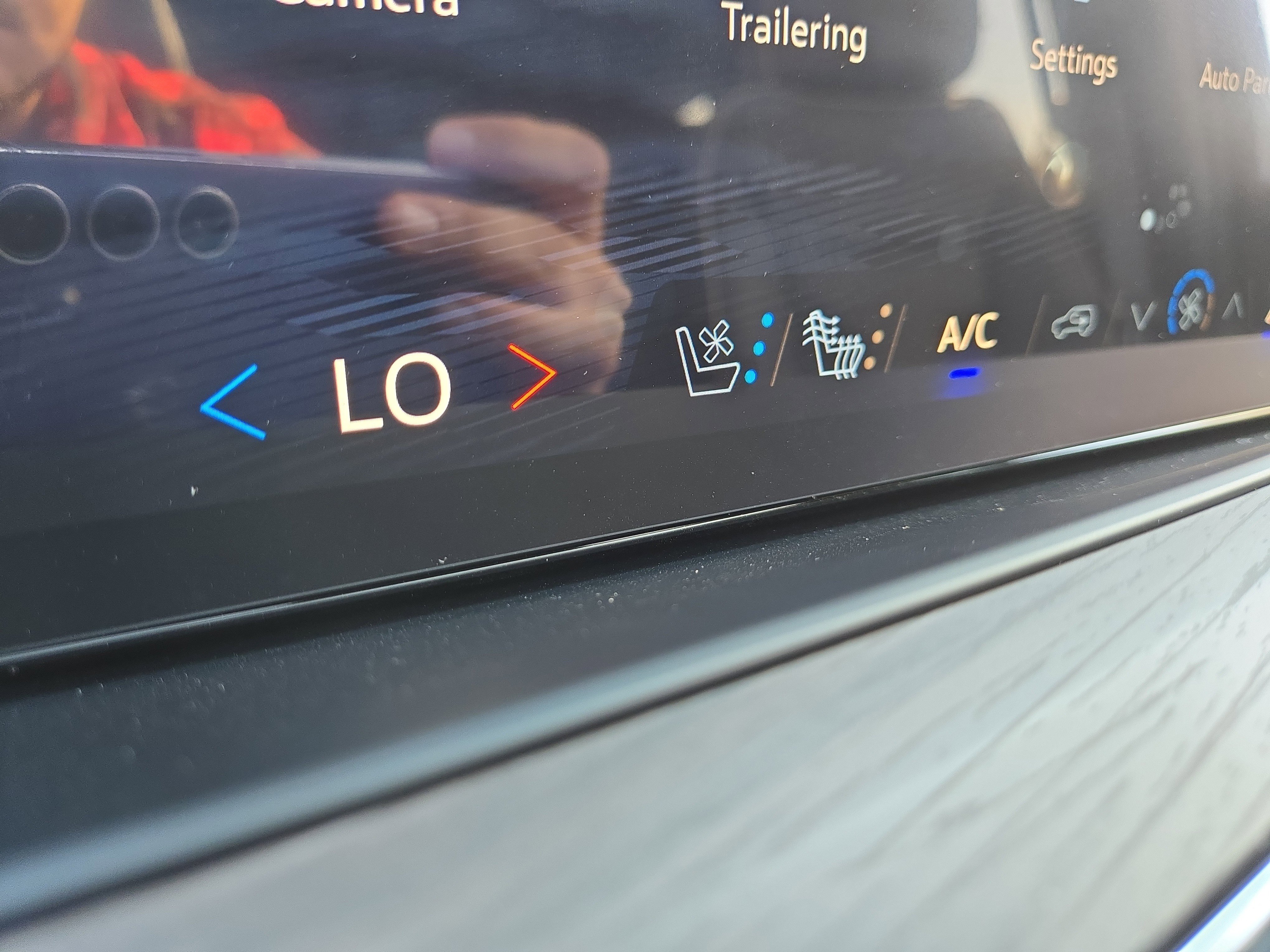 New 2026 Chevrolet Suburban Premier w/ Sun And Tow Package image 29