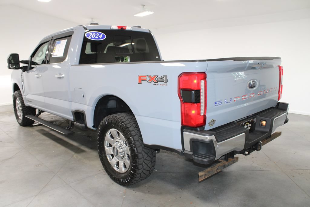 Used 2024 Ford F250 Lariat w/ Lariat Ultimate Package AWD/4WD image 7