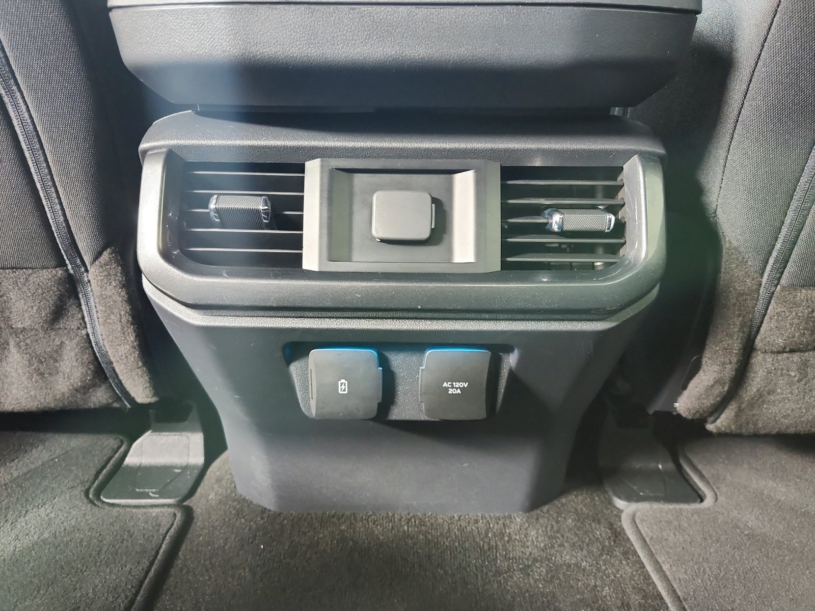 Used 2022 Ford F150 XLT w/ Equipment Group 301A Mid AWD/4WD image 35