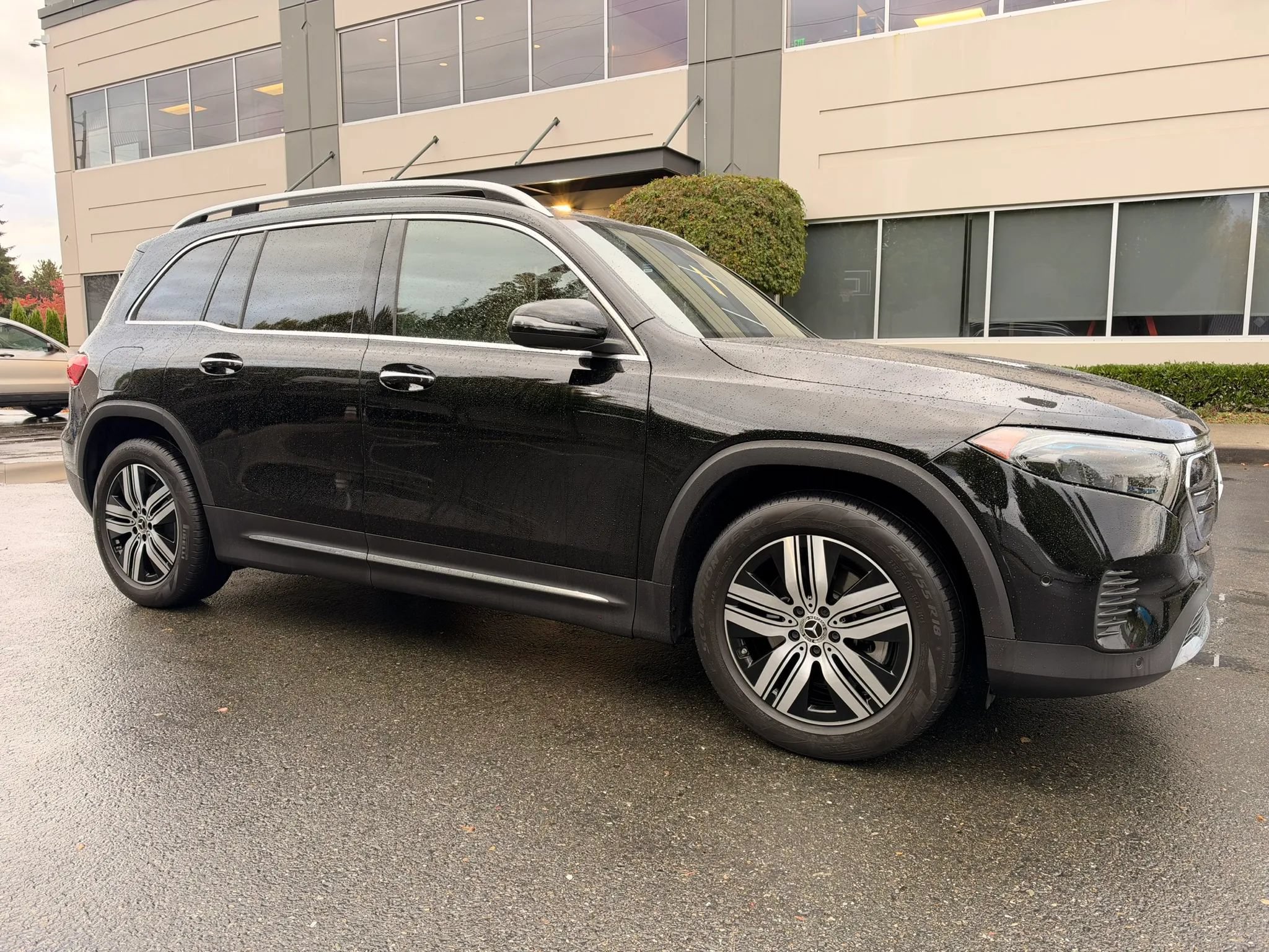 Used 2023 Mercedes-Benz EQB 300 4MATIC w/ Exclusive Package