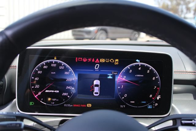 Used 2025 Mercedes-Benz C 43 AMG 4MATIC Sedan image 29