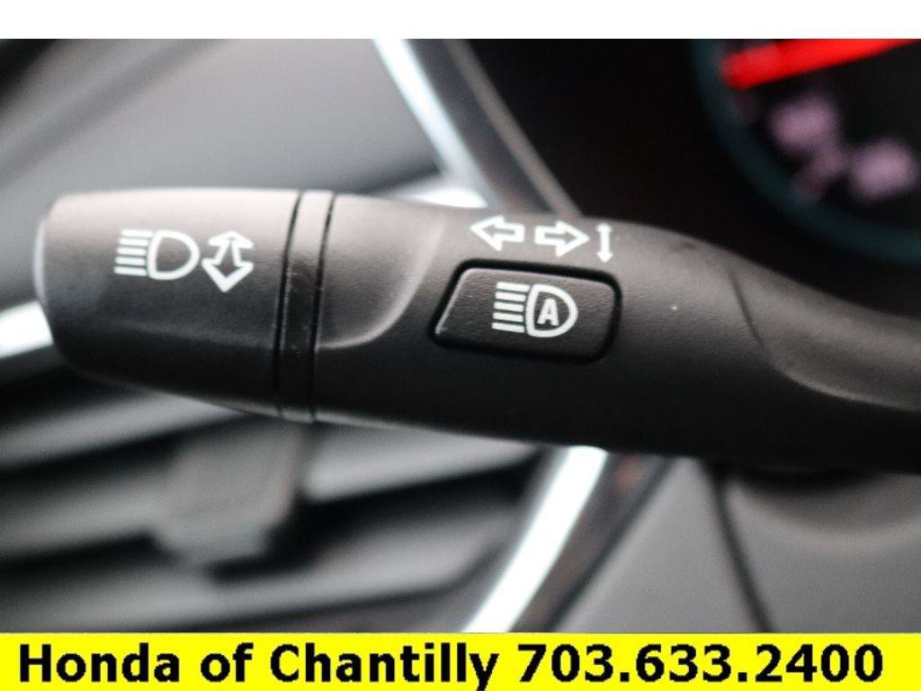 Used 2022 Chevrolet Equinox LT w/ LPO, Floor Liner Package image 11