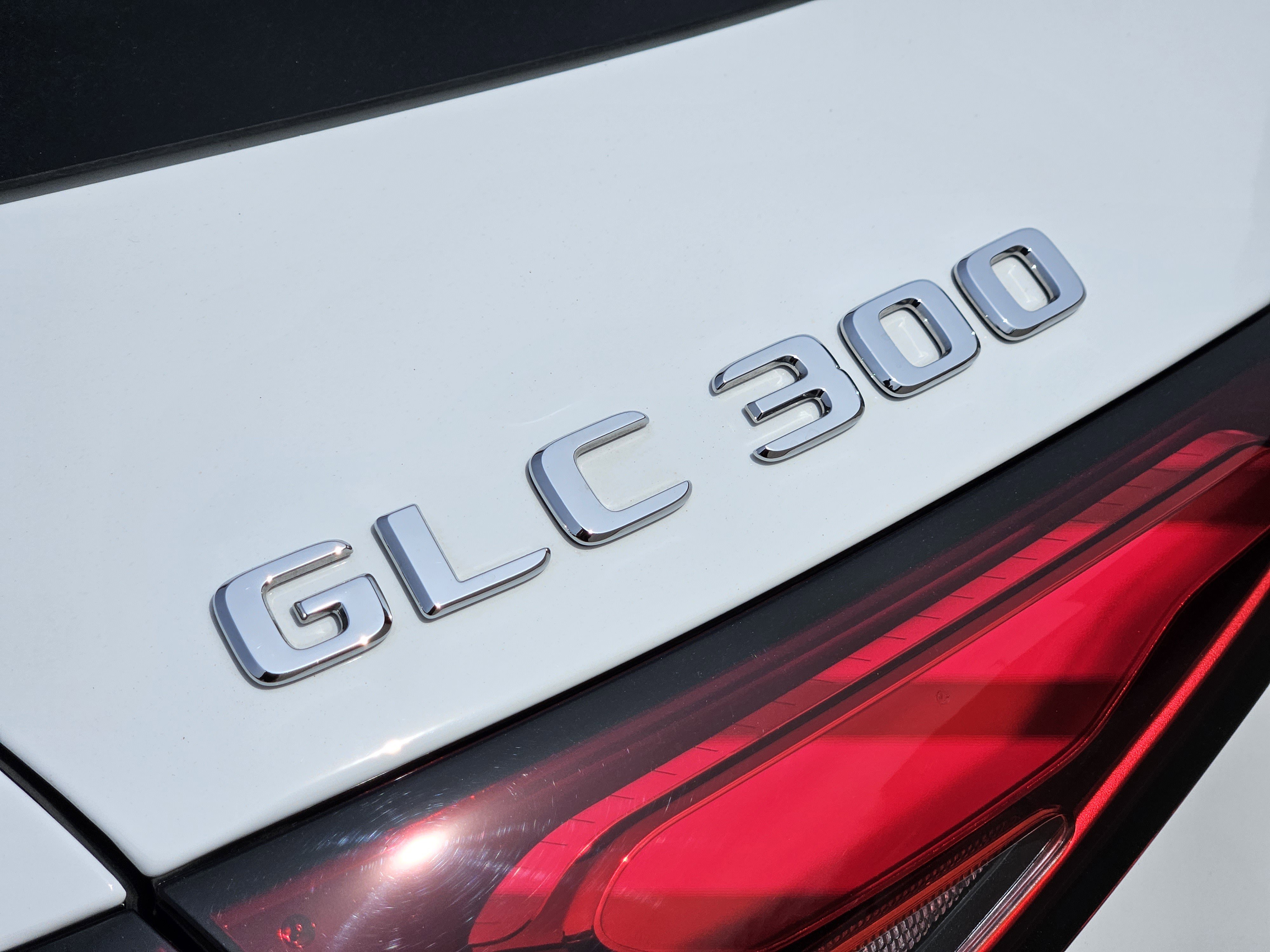Certified 2026 Mercedes-Benz GLC 300 4MATIC image 8