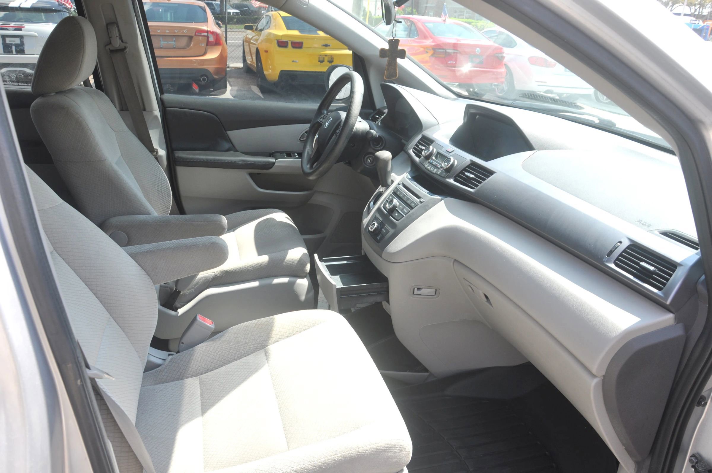 Used 2014 Honda Odyssey LX image 38