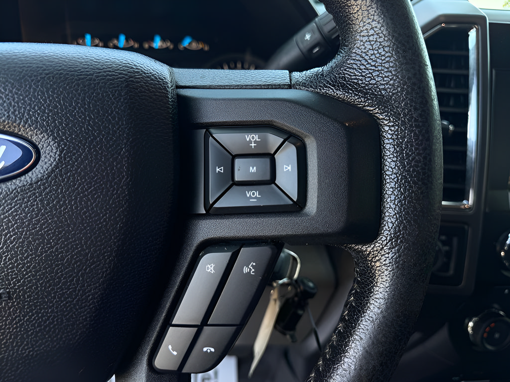 Used 2015 Ford F150 XLT w/ Equipment Group 302A Luxury AWD/4WD image 25