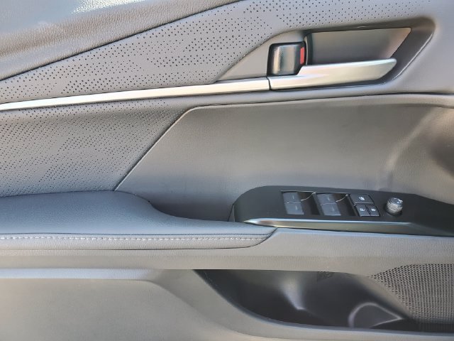 New 2026 Toyota Camry XSE FWD image 13