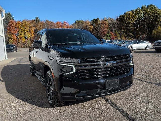 Used 2022 Chevrolet Suburban RST image 9