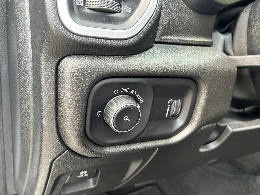 Certified 2023 RAM 1500 Big Horn AWD/4WD image 18