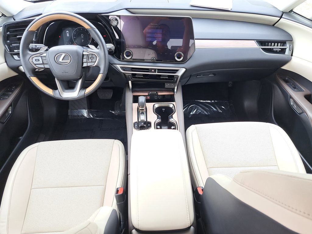 Used 2024 Lexus RX 350 Premium image 11