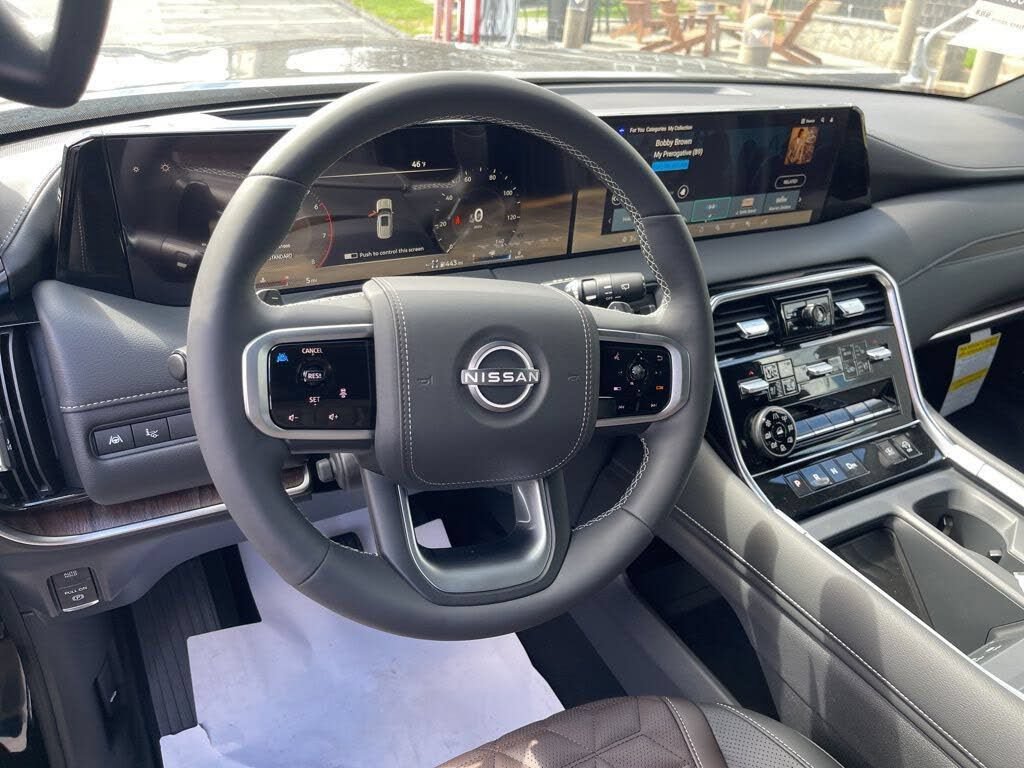 Used 2026 Nissan Armada Platinum Reserve AWD/4WD image 18