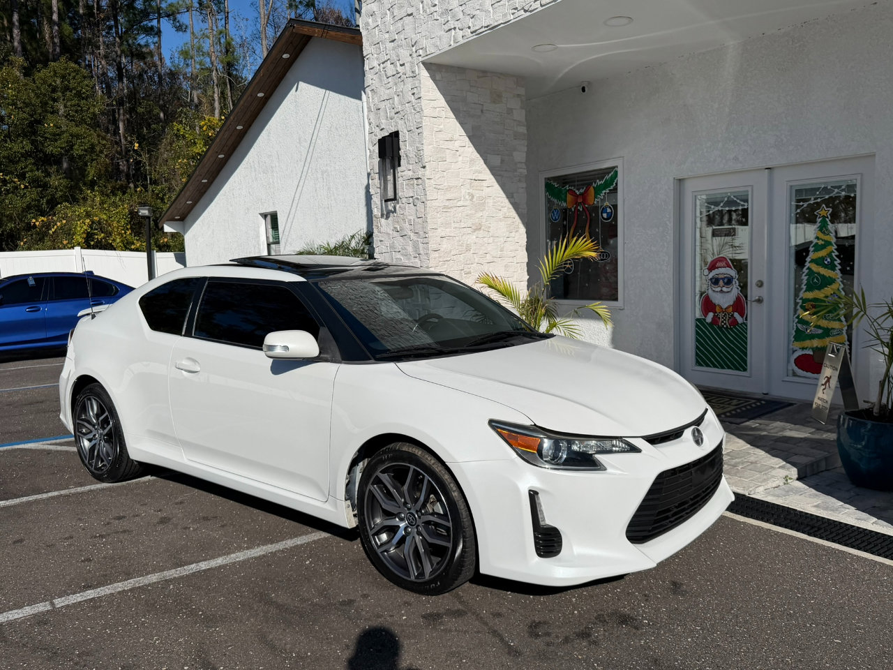 Used 2015 Scion tC image 17