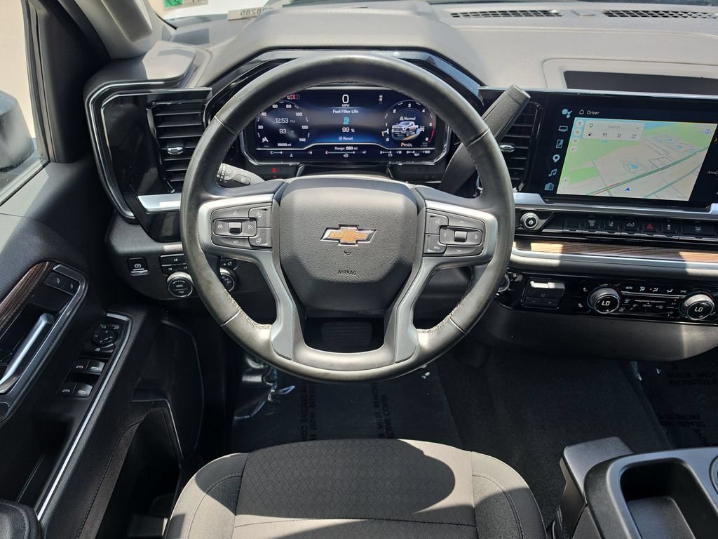 Used 2025 Chevrolet Silverado 2500 LT w/ Convenience Package AWD/4WD image 26