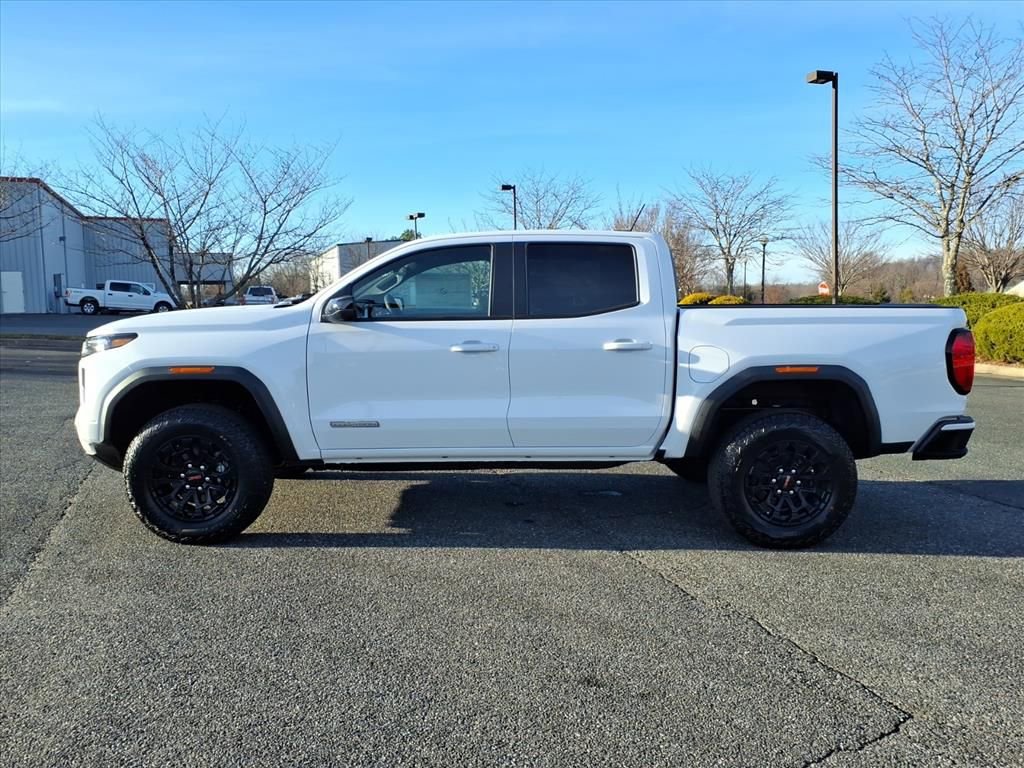 New 2026 GMC Canyon Elevation image 6