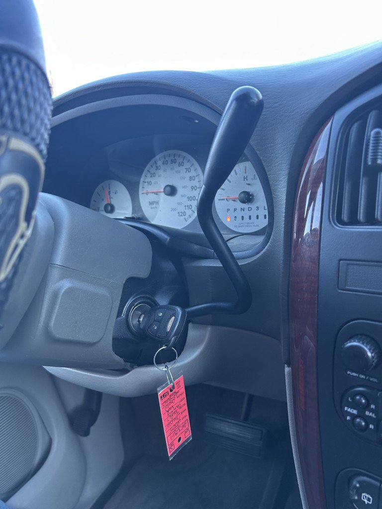 Used 2005 Chrysler Town & Country LX w/ Popular Equipment Group I image 23