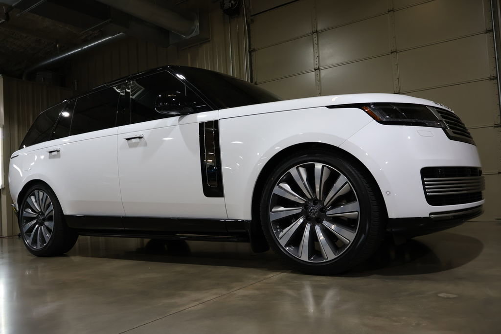Used 2024 Land Rover Range Rover Long Wheelbase SE image 61