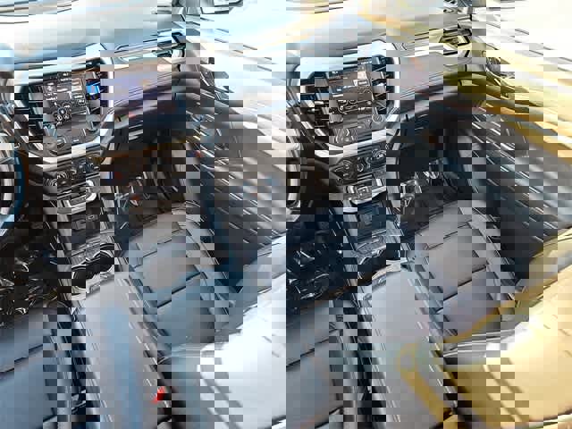 Certified 2020 GMC Acadia SLT image 12