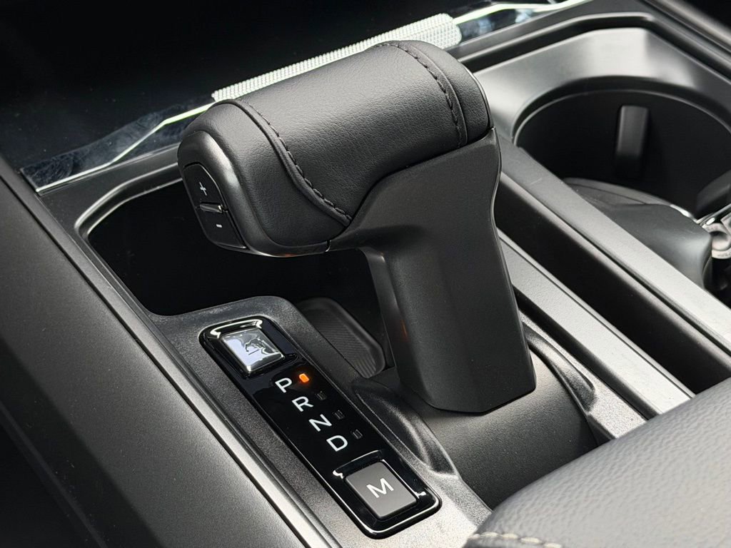 New 2026 Ford F150 Lariat w/ Equipment Group 502A High image 57