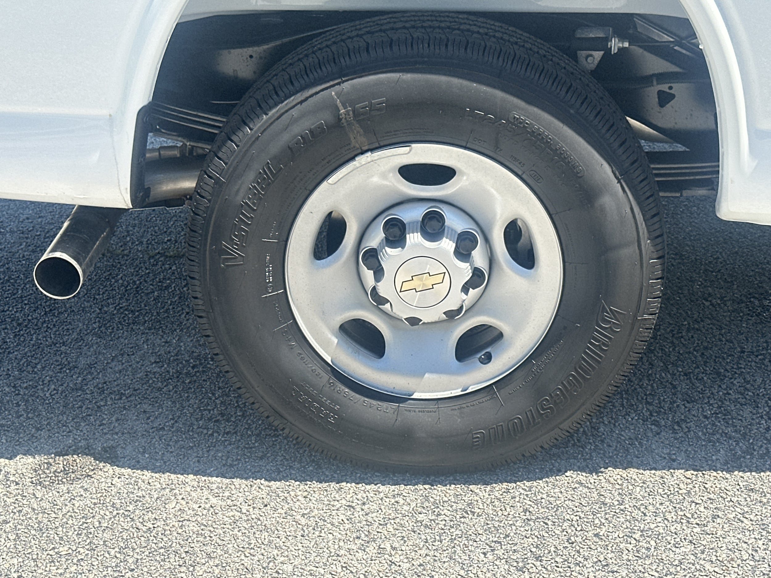 New 2026 Chevrolet Express 2500 w/ Driver Convenience Package RWD image 16
