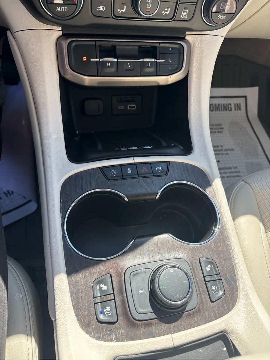 Used 2023 GMC Acadia Denali w/ Black Diamond Edition AWD/4WD image 15