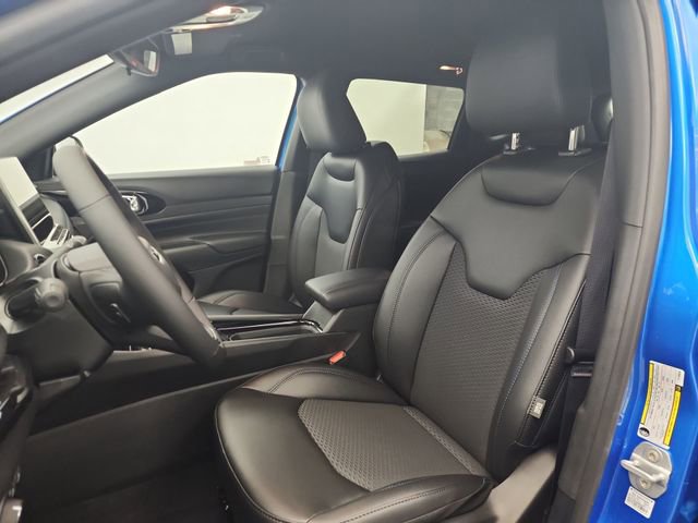 New 2026 Jeep Compass Latitude AWD/4WD image 14