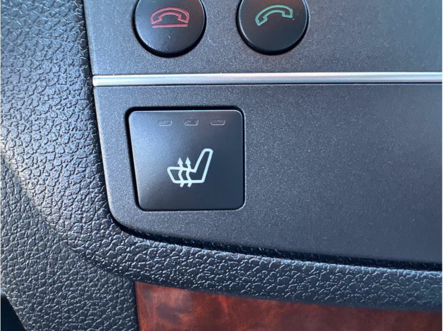Used 2011 Mercedes-Benz C 300 4MATIC Sedan image 20