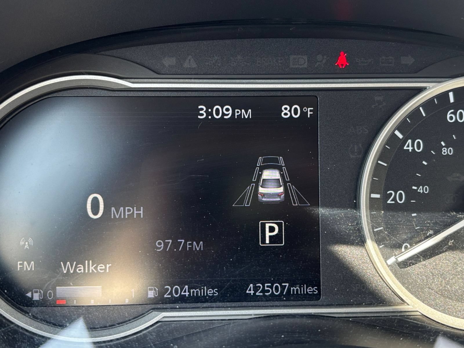 Used 2025 Nissan Versa SV FWD image 39