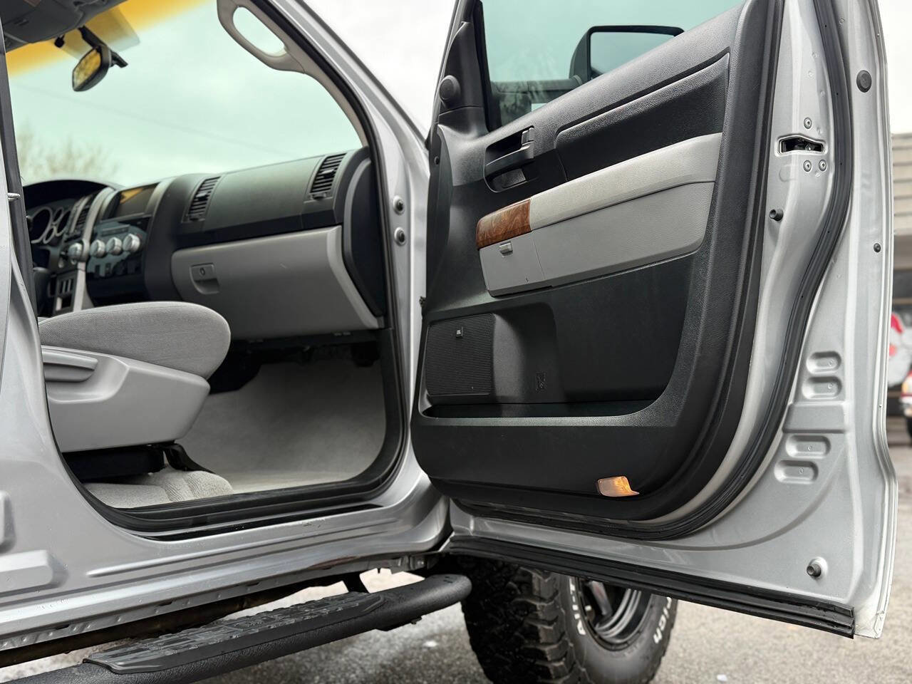 Used 2008 Toyota Tundra SR5 AWD/4WD image 82