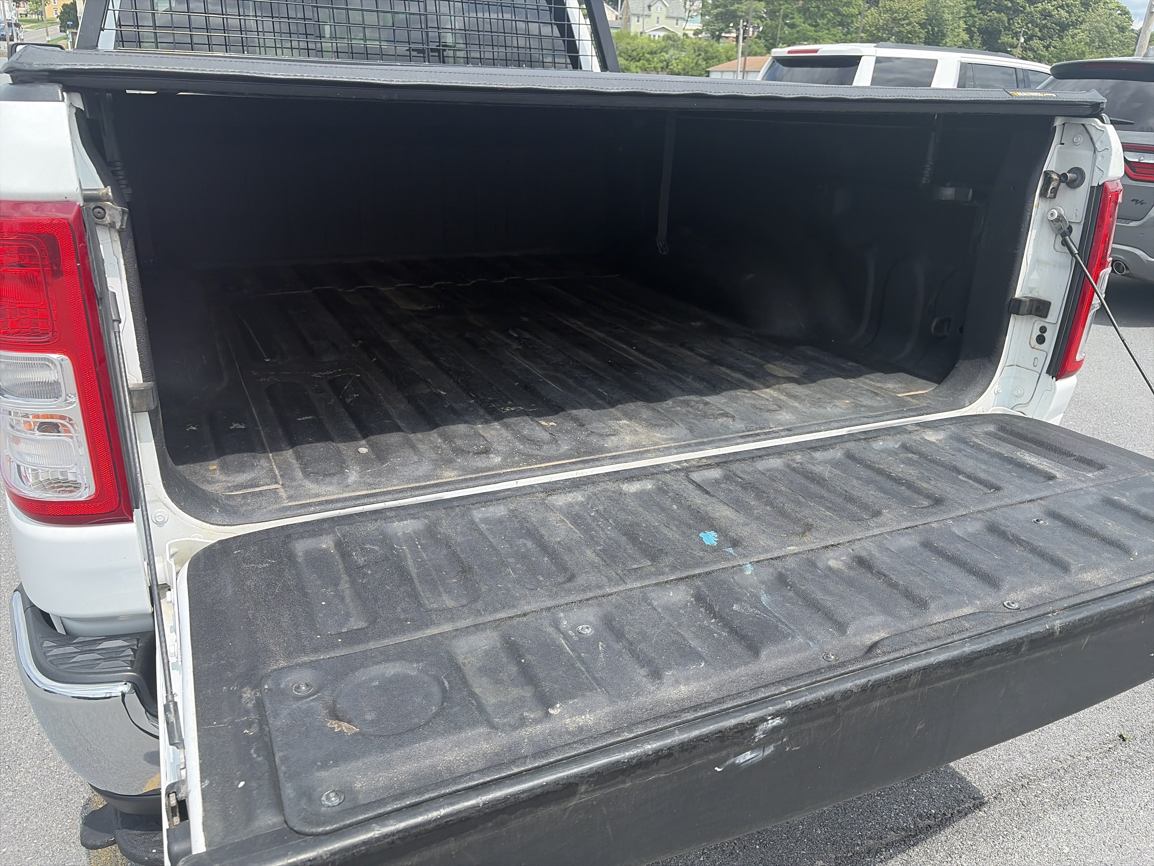 Used 2021 RAM 1500 Big Horn AWD/4WD image 17