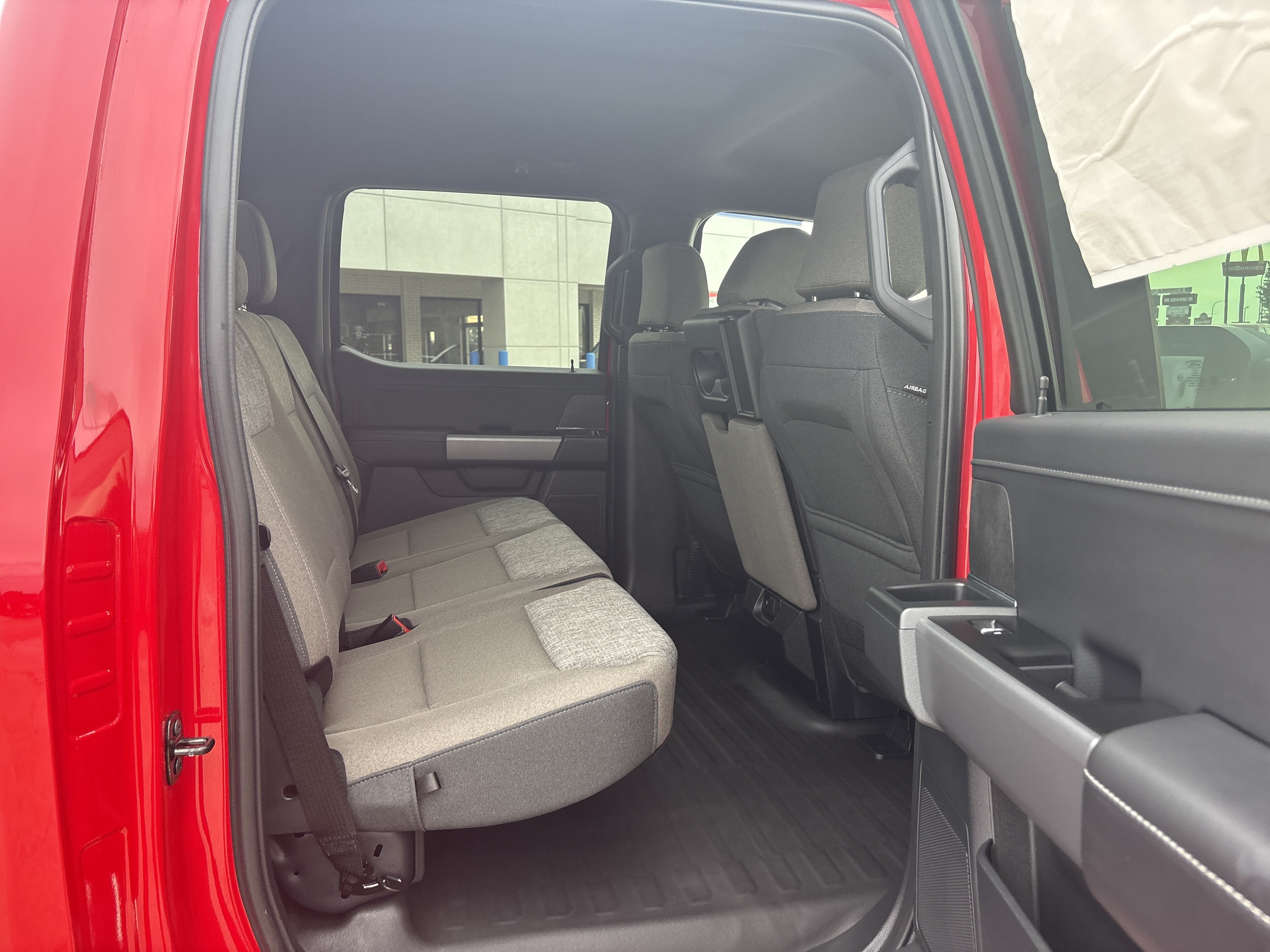 Used 2025 Ford F150 XLT w/ Equipment Group 301A Standard AWD/4WD image 7
