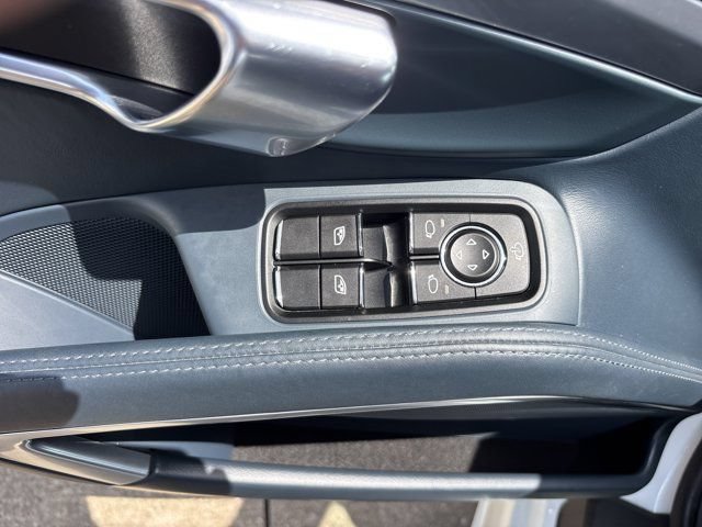 Used 2024 Porsche 718 Cayman w/ Premium Package RWD image 16