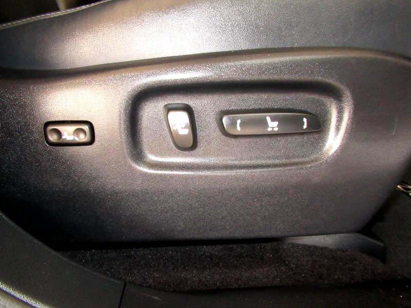 Used 2013 Lexus RX 450h AWD image 37