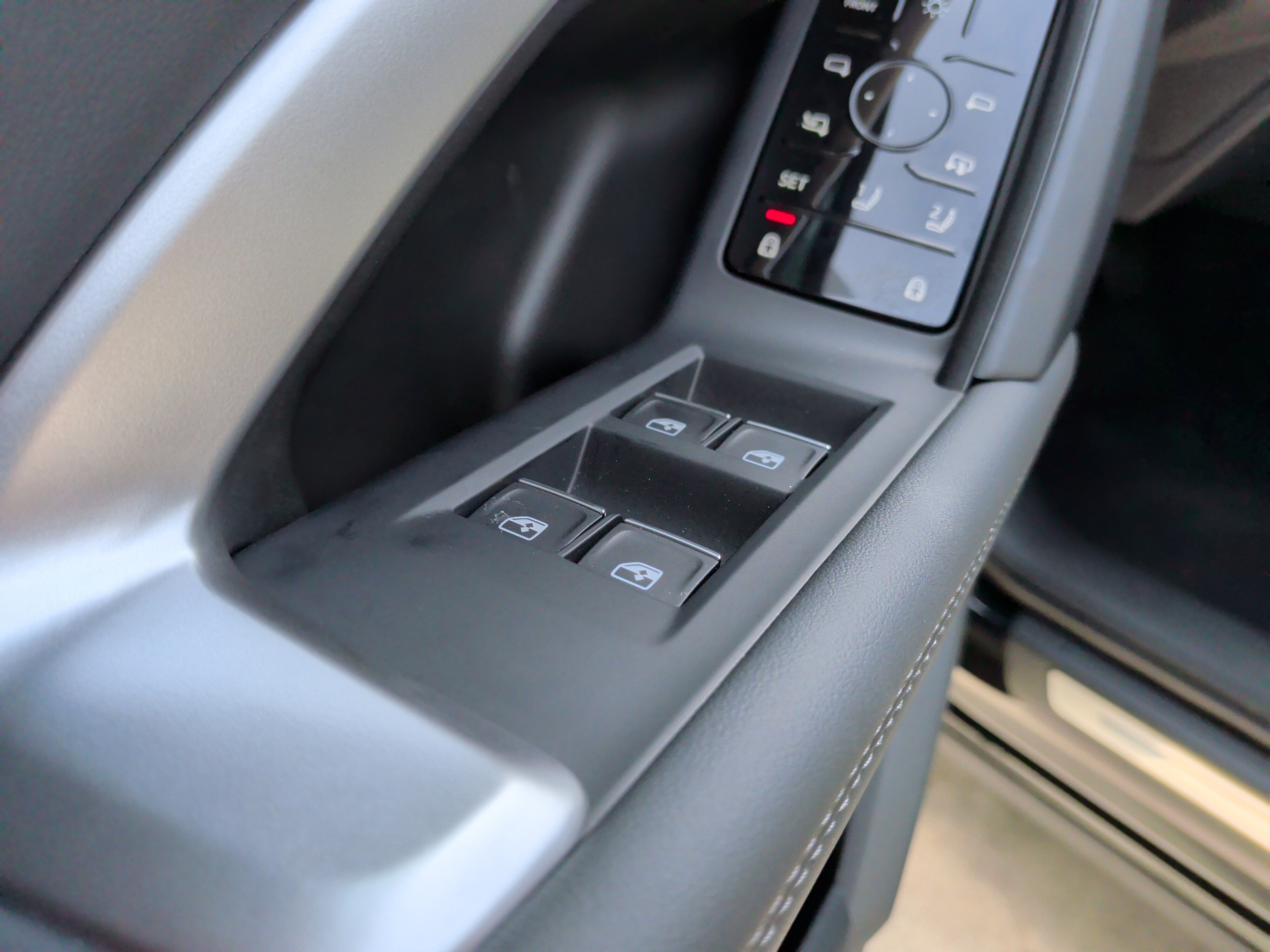 Used 2025 Audi Q5 Premium Plus AWD/4WD image 14