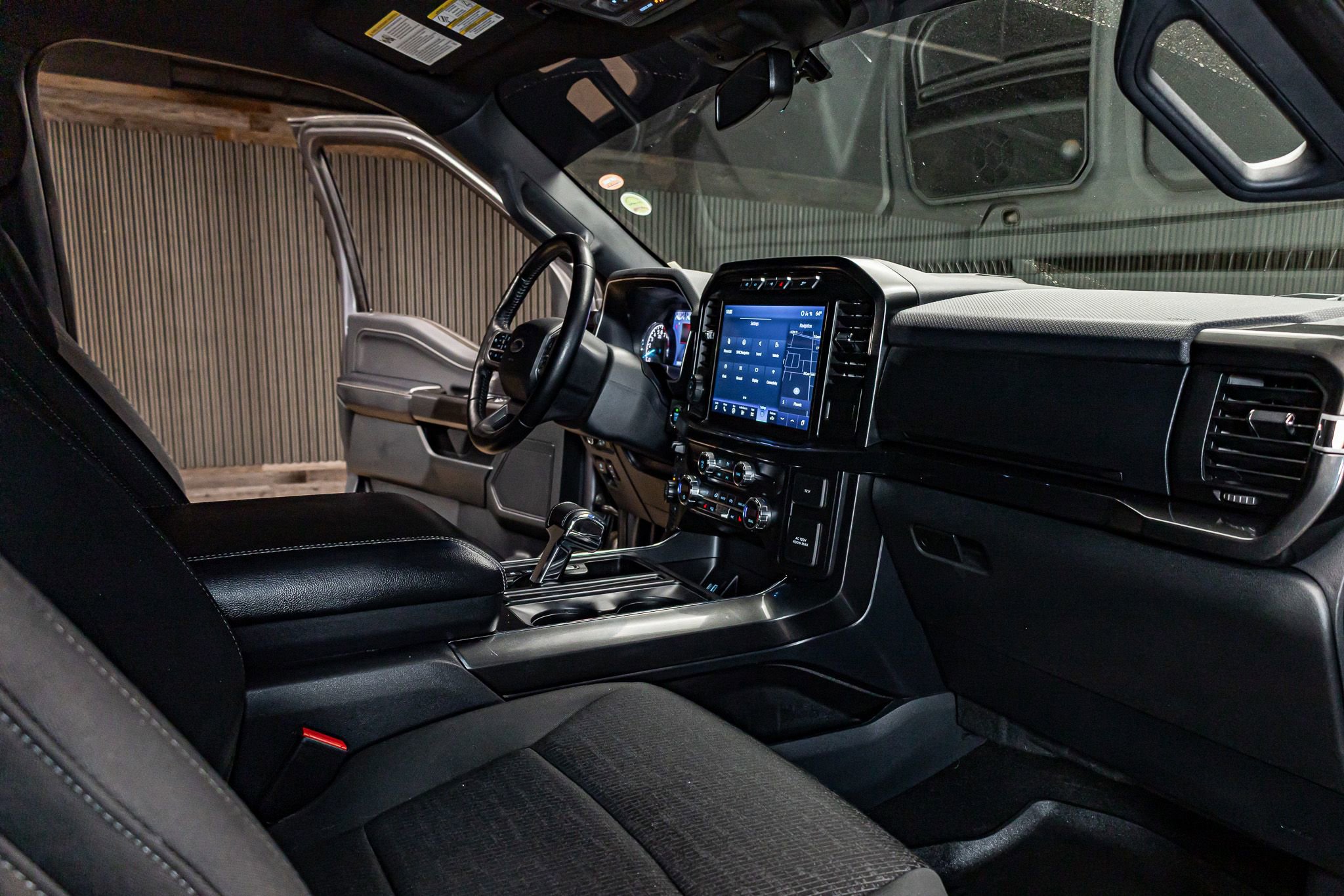 Used 2021 Ford F150 XLT w/ Equipment Group 302A High image 19