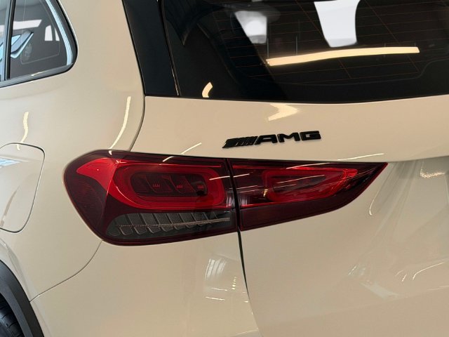 Certified 2022 Mercedes-Benz GLA 35 AMG 4MATIC image 10