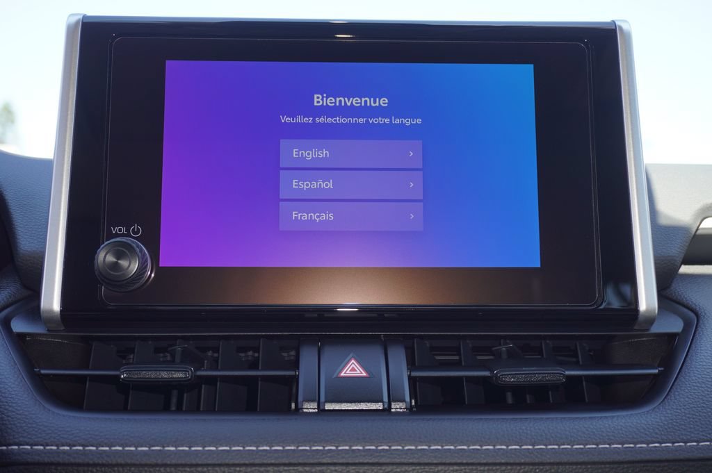 Used 2025 Toyota RAV4 XLE w/ Convenience Package FWD image 16