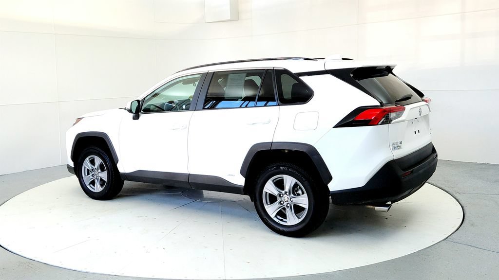 Certified 2025 Toyota RAV4 XLE w/ Weather Package AWD/4WD image 4