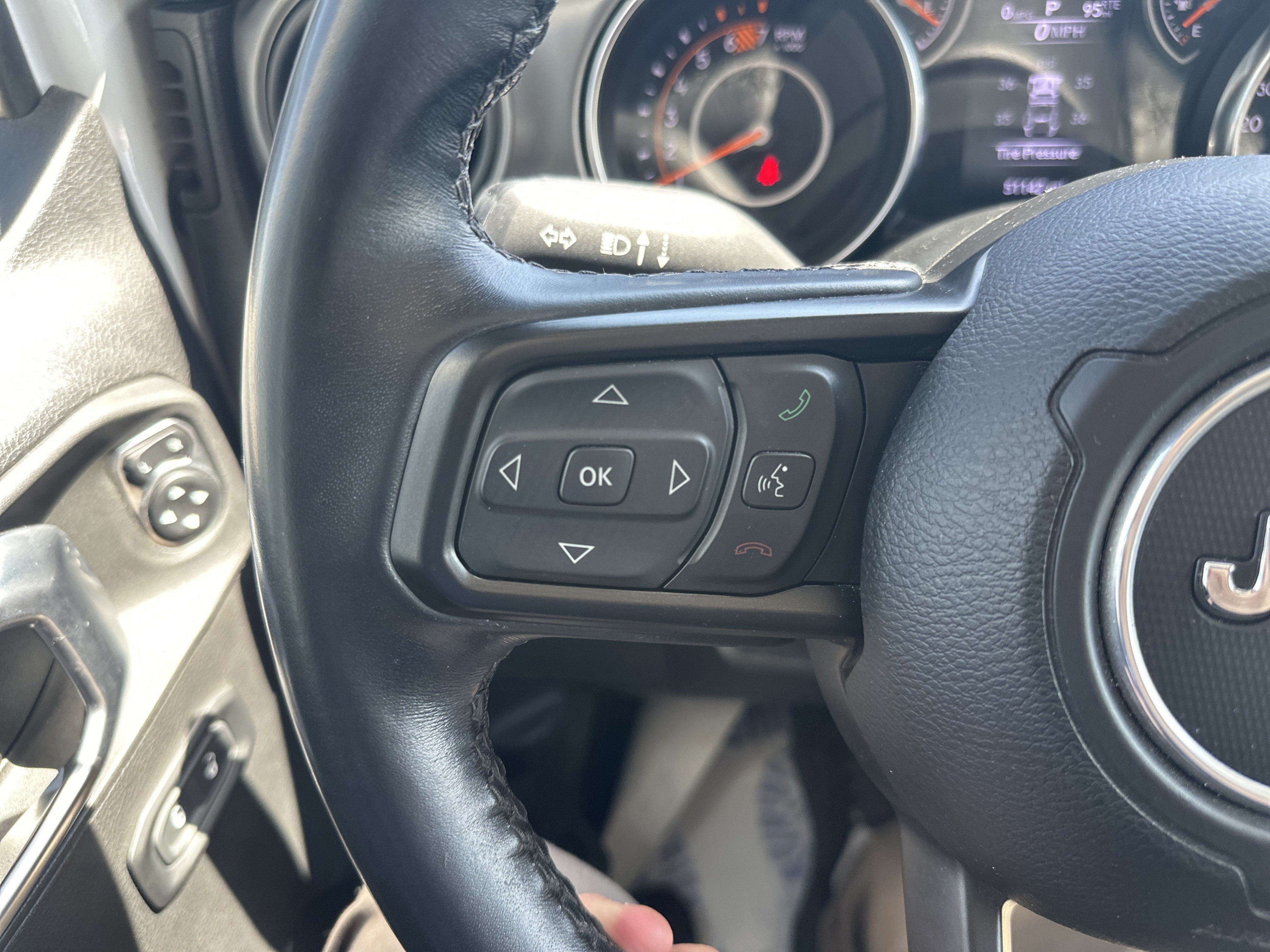Used 2022 Jeep Wrangler Sport AWD/4WD image 20