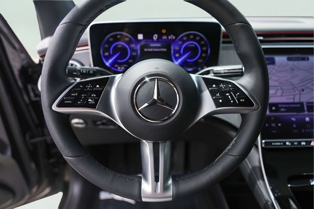 Used 2025 Mercedes-Benz EQE 350+ SUV image 15