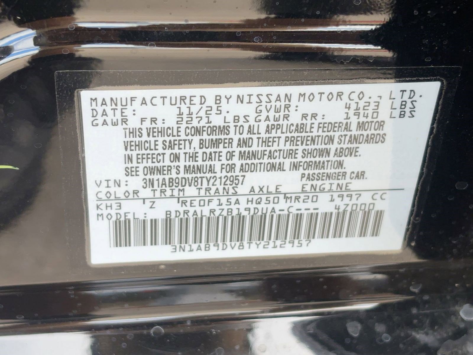 New 2026 Nissan Sentra SR w/ SR Premium Package FWD image 19