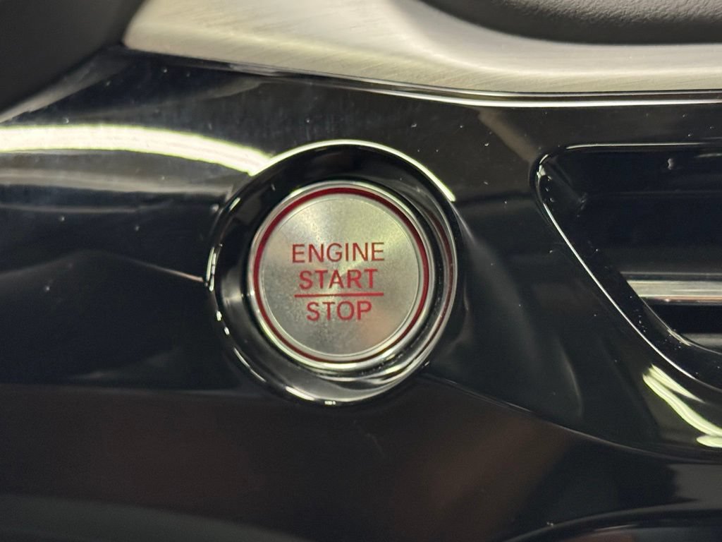 Certified 2023 Acura MDX w/ Technology Package AWD/4WD image 30