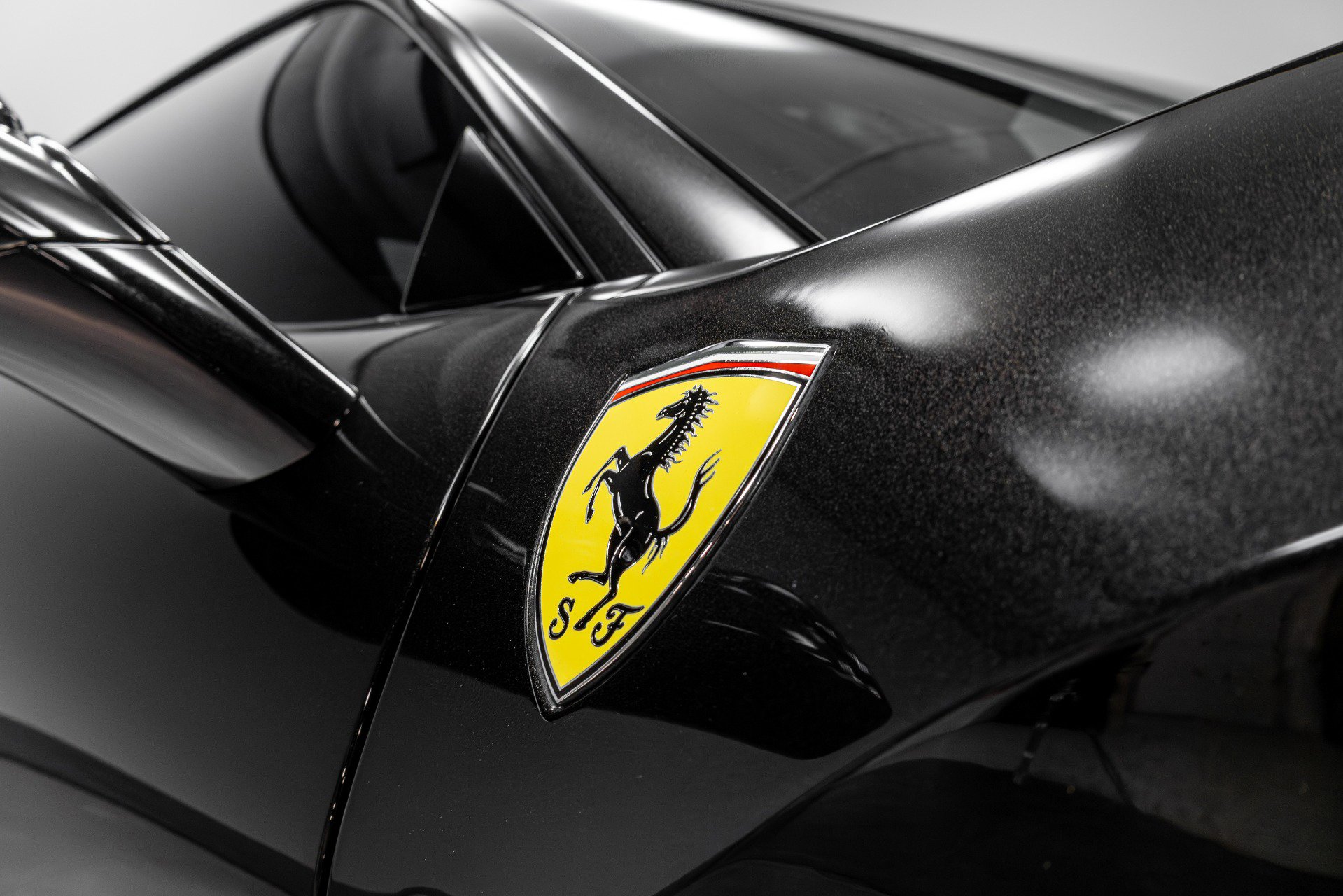 Used 2018 Ferrari 488 GTB image 43