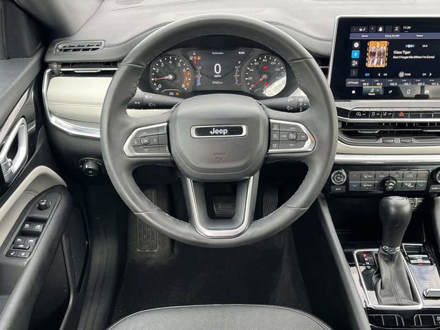 Used 2023 Jeep Compass Limited image 17