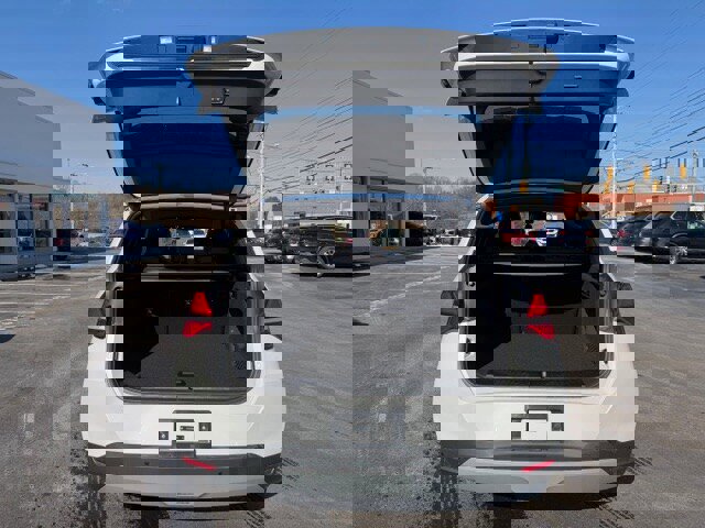 Certified 2025 BMW X3 xDrive30i w/ Premium Package image 7