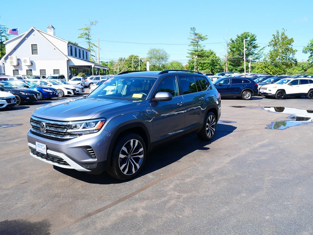 Used 2017 Nissan Rogue SL w/ SL Premium Package