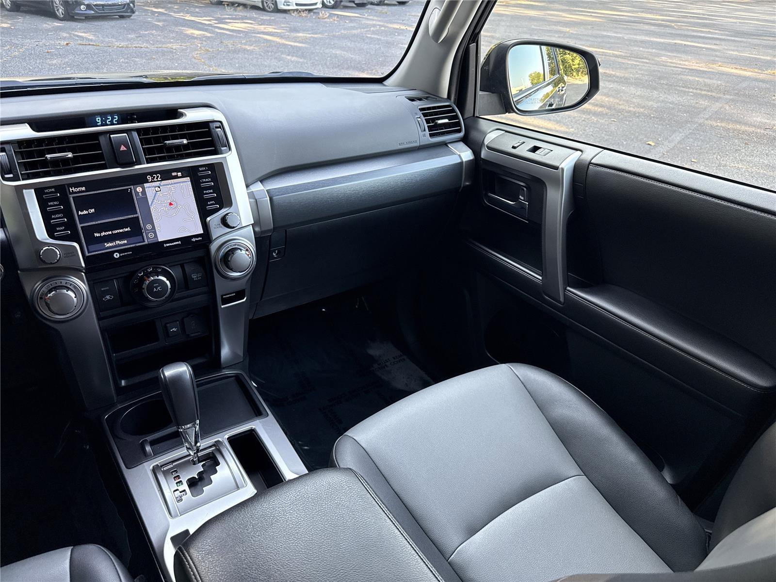 Used 2023 Toyota 4Runner SR5 Premium image 17